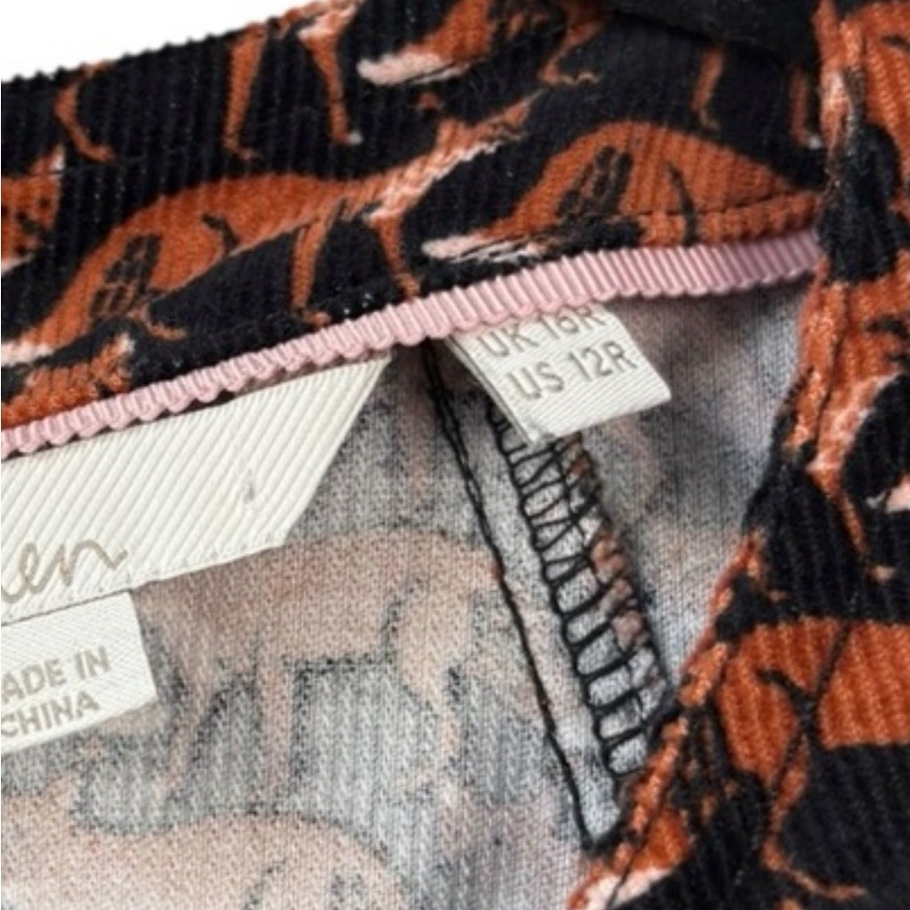 Boden Dress Fox Print Corduroy Whimsical Shift Dress Size 12R - Picture 3 of 5